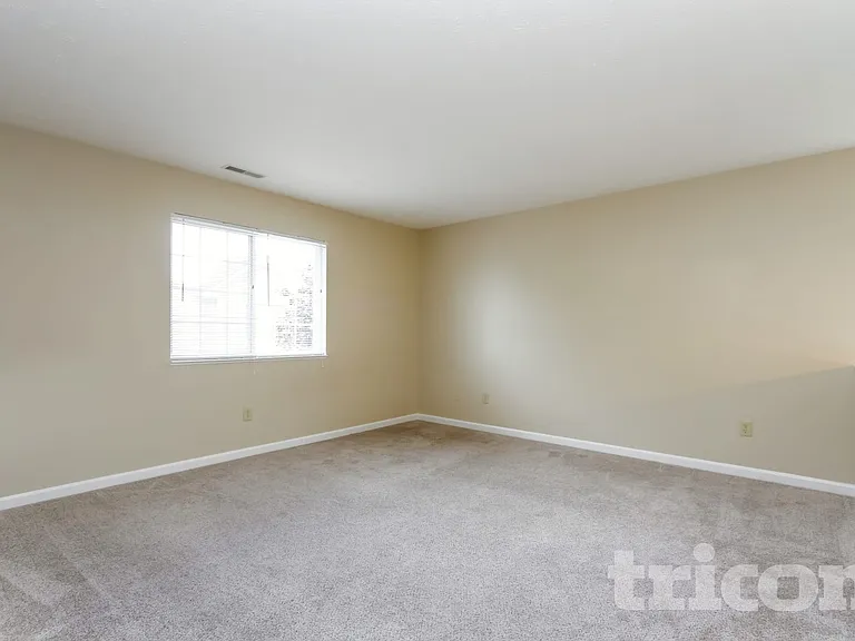 607 Mountain Pine Dr — Photo 8