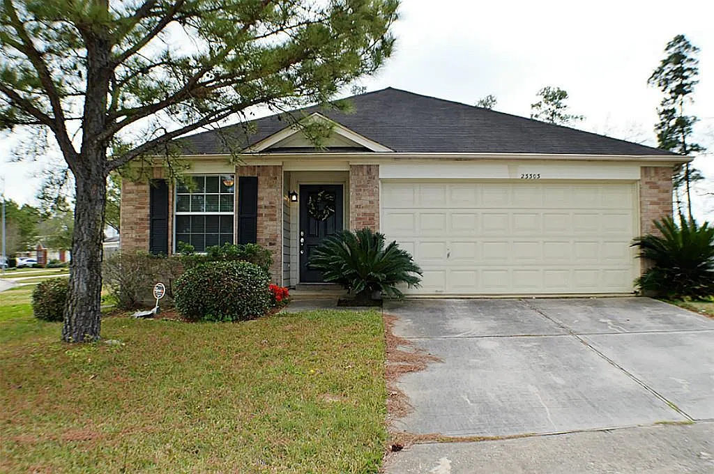 3 bed, 2.0 bath, 1779 sqft, $1,850 — Photo 2