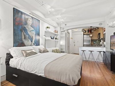 106 Central Park S APT 15D, New York, NY, 10019