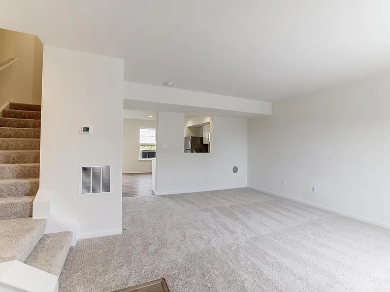 11 Orchard Green Dr — Photo 5