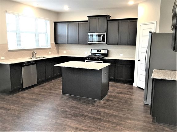 5th image of 5601 Gerard Dr