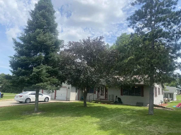 N6312 Hillcrest Road, Pardeeville, WI 53954