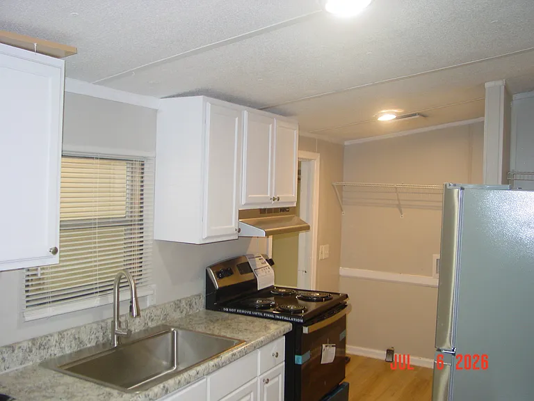 524 Strickland Cir — Photo 7