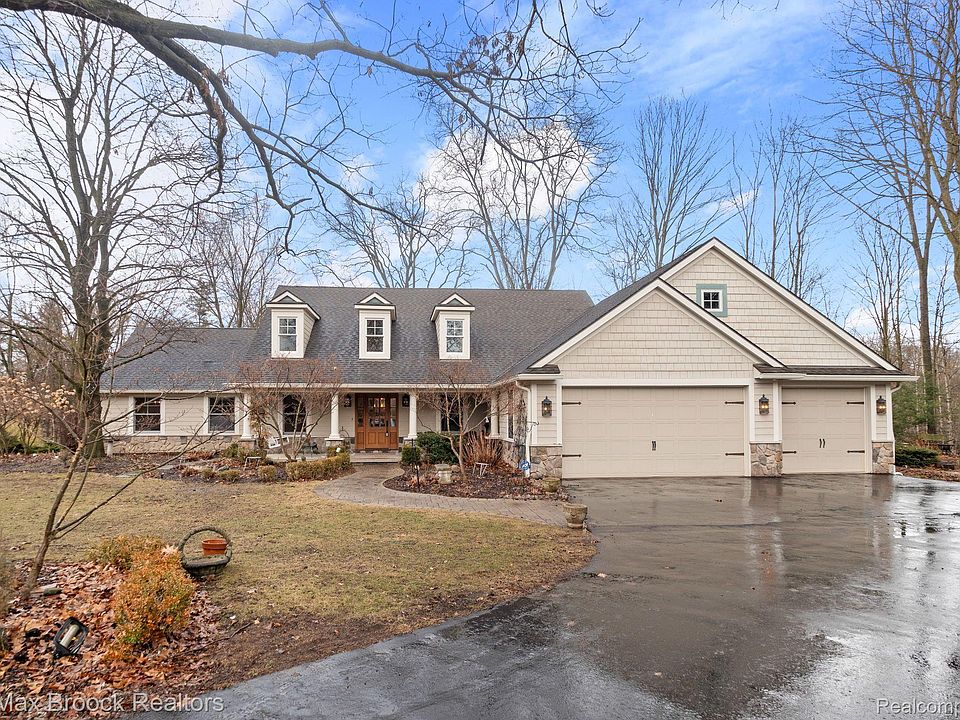 1st image of 31700 Westlady Dr