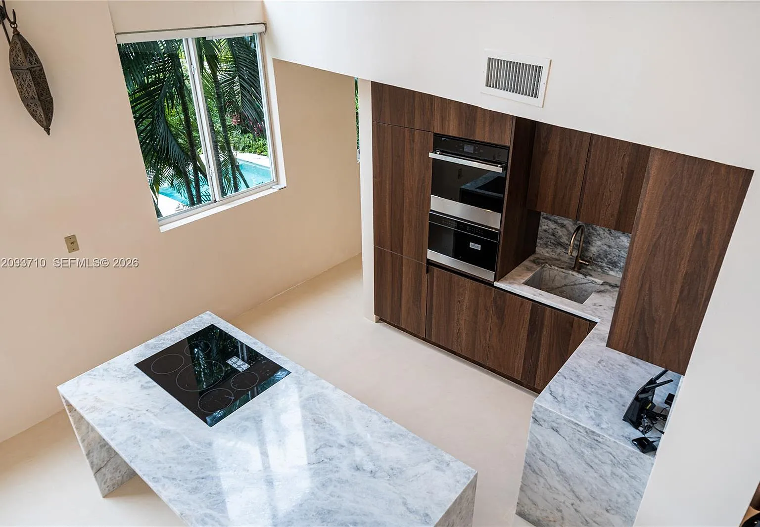 The Alliage Condo — Photo 4