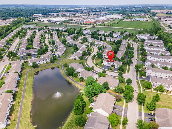 3rd image of 1466 Waterside Dr Unit 2