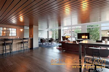 Rented by aptsandlofts.com