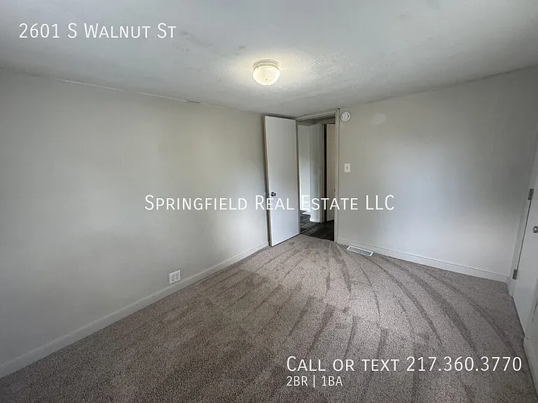 2601 S Walnut St — Photo 9