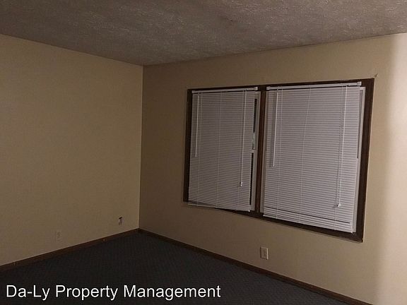 4th image of 206 N 5th St #4