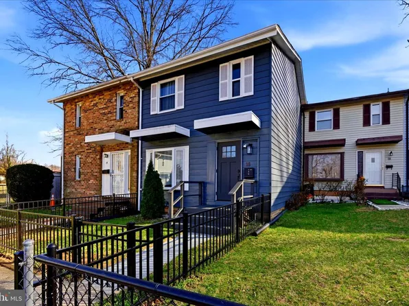 16 Daimler Dr Unit 62, Capitol Heights, MD 20743