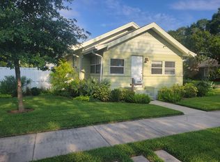 1240 13th St N, Saint Petersburg, FL 33705