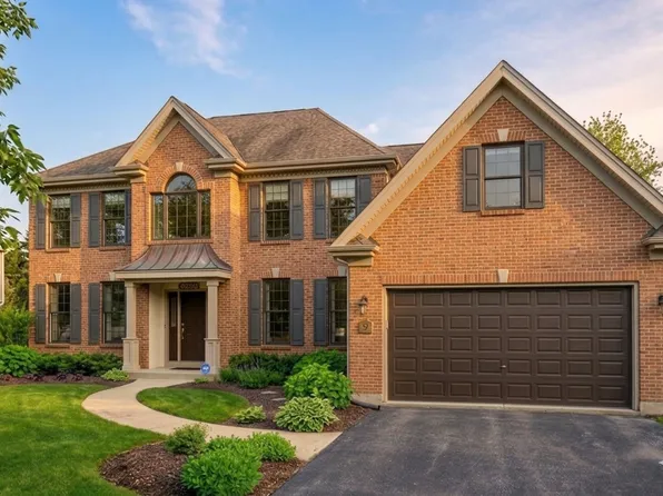 9 N Daniels Dr, Batavia, IL 60510