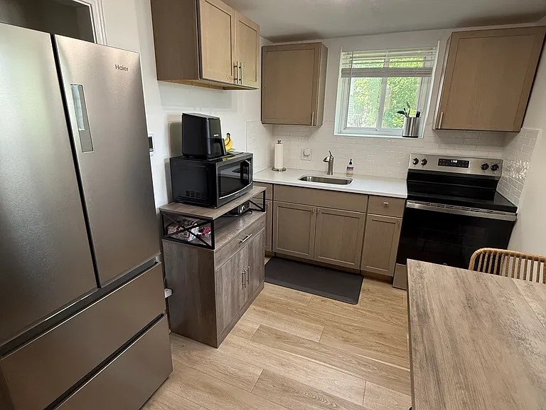 20 Coolidge Hill Rd #2 — Photo 10