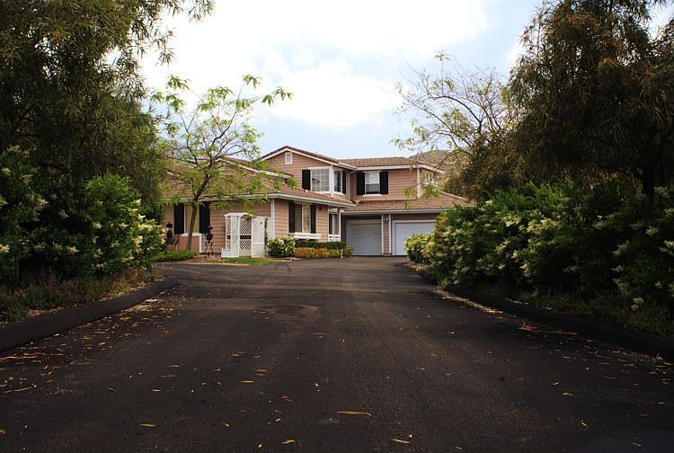 Drive into the Property