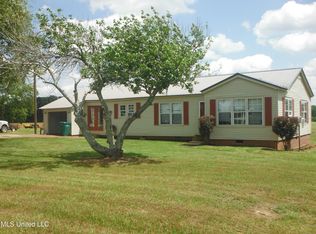 1009 Highway 16 E, Carthage, MS 39051