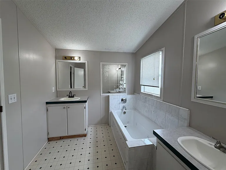 12609 Dessau Rd #410 — Photo 9