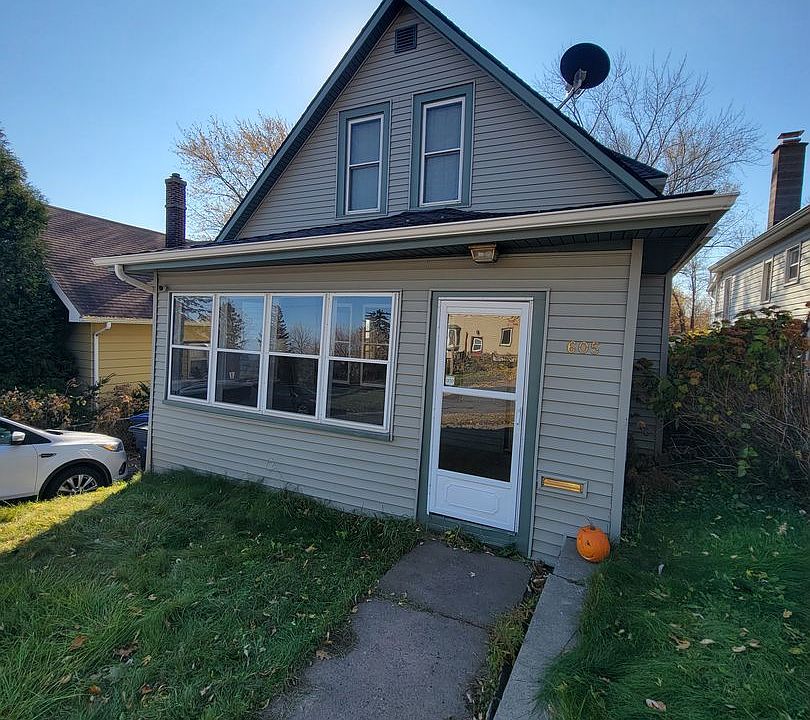 1st image of 605 N 8th Ave W