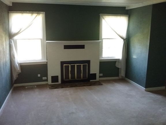 2nd image of 26437 N Willow Ave