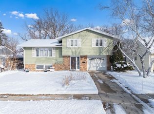 1536 8 1/2 Ave SE, Rochester, MN 55904