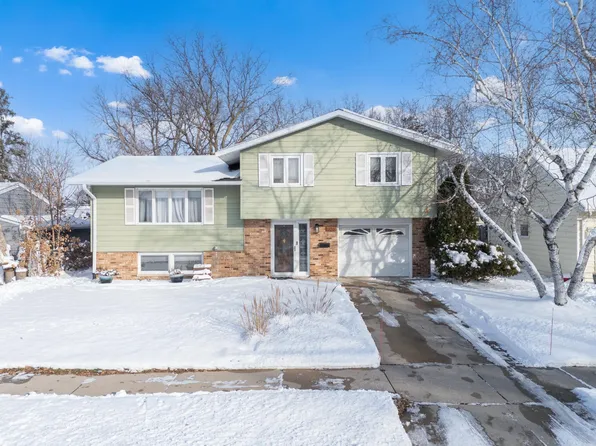 1536 8 1/2 Ave SE, Rochester, MN 55904