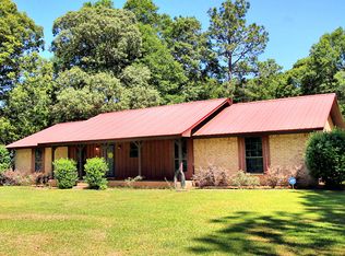 121 Quail Run Rd, Lucedale, MS 39452