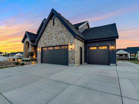 5th image of 39 N Hayfield Cir