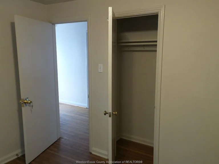 2163 College Ave — Photo 26