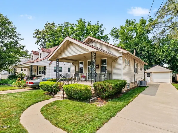 2544 Pershing Dr, Toledo, OH 43613