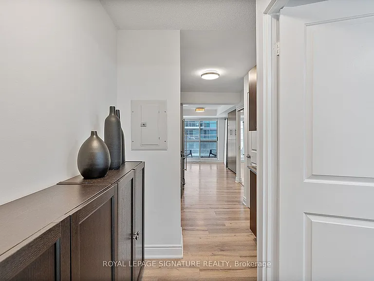 50 Lynn Williams St #614 — Photo 2
