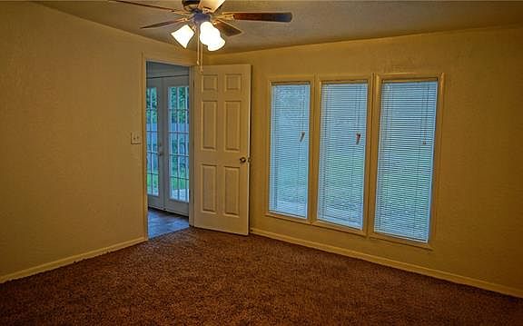 4th image of 608 Greenway Dr