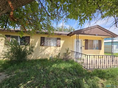 1207 E Holland Dr, Roswell, NM, 88203