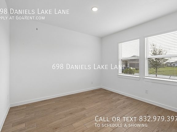 4th image of 698 Daniels Lake Ln