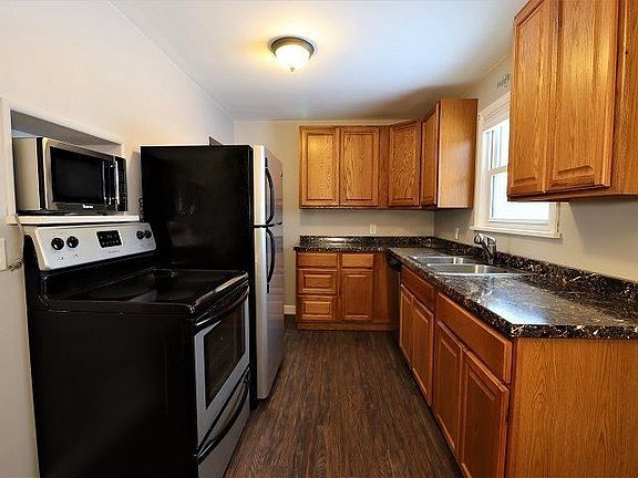 5th image of 530 15th St S
