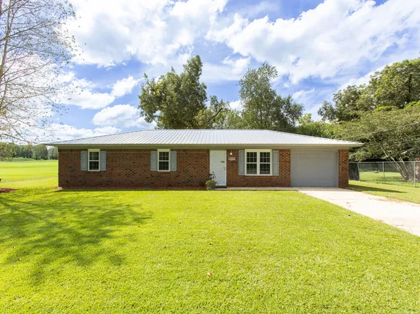 1322 McKenzie Rd, Albany, GA 31705