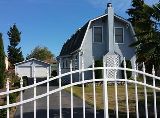 13520 6th Ave SW, Seattle, WA 98146