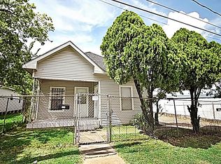 8006 Avenue B, Houston, TX 77012