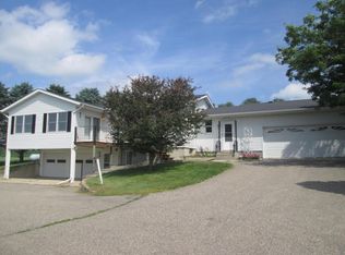 41055 215th Ave, Zumbrota, MN 55992