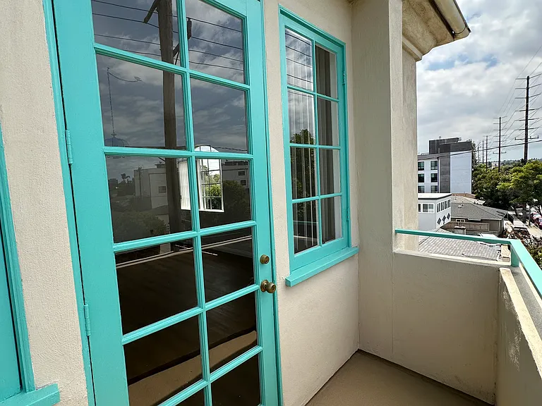 4230 S Centinela Ave #301 — Photo 13