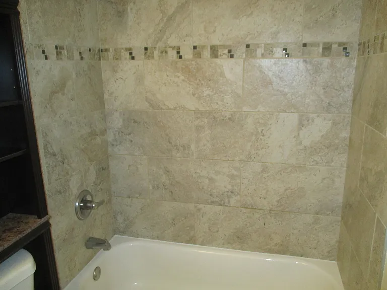 1161 Foxglove Ln — Photo 22