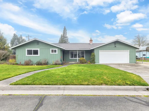 3400 Neamar Dr, Grants Pass, OR 97527