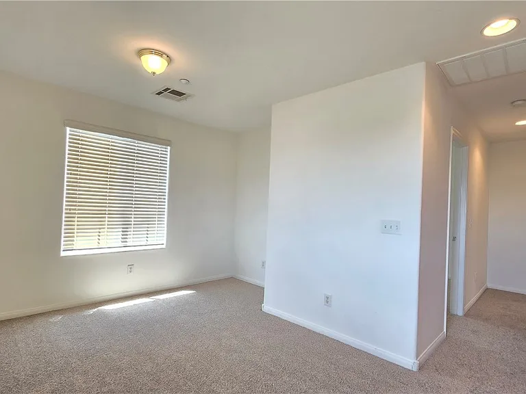 8920 James Carl Ct — Photo 18