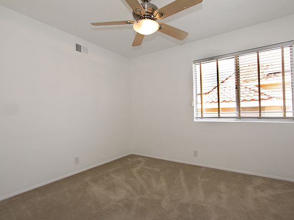 2nd image of 2337 Brown Deer Ct