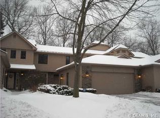 683 N Cove Dr, Webster, NY 14580