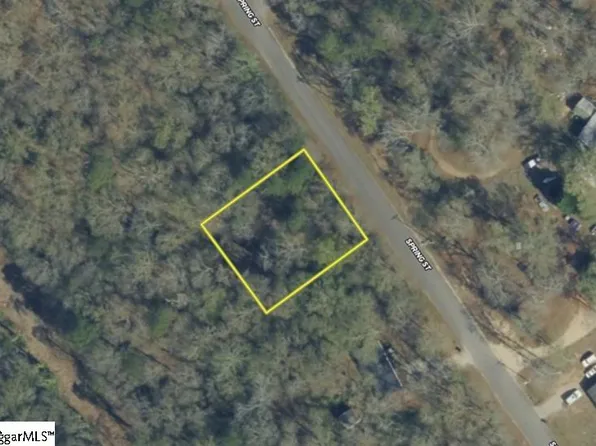 (undisclosed Address), Gray Court, SC 29645