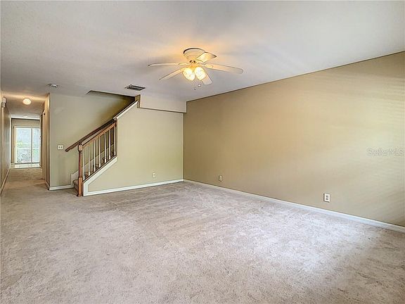 5th image of 9438 Charlesberg Dr
