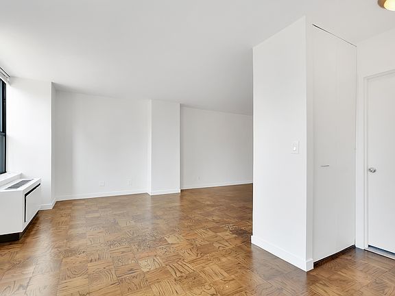 4th image of 247 W 87th St APT 8H