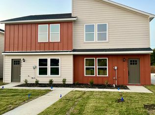 5909 Grayson St, Fort Worth, TX 76119