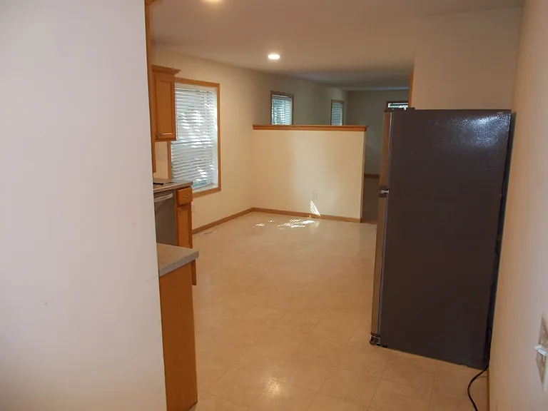 1020 Stinson St — Photo 21