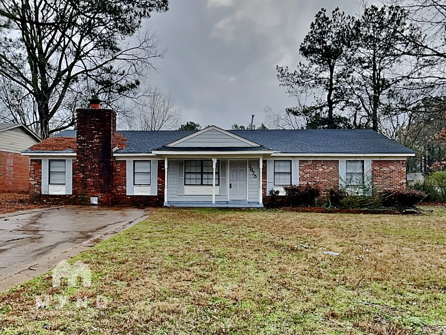 4 bed, 1.5 bath, 2076 sqft, $1,350 — Photo 1