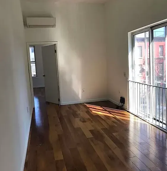 1122 47th Ave #3L — Photo 6